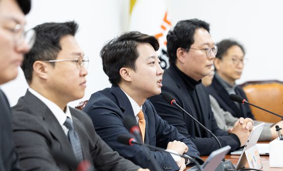 최고위 주재하는 이준석 대표