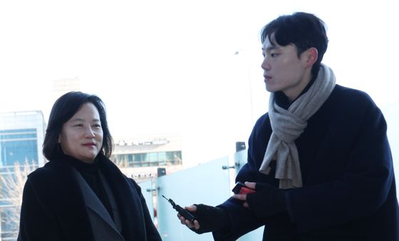 정유미 검사장, 사실상 강등 인사에 집행정지 신청