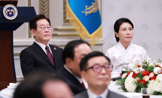 이재명 대통령·김혜경 여사, 대한노인회 초청 오찬 참석