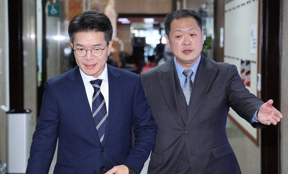 김병기 원내대표실 향하는 정원오