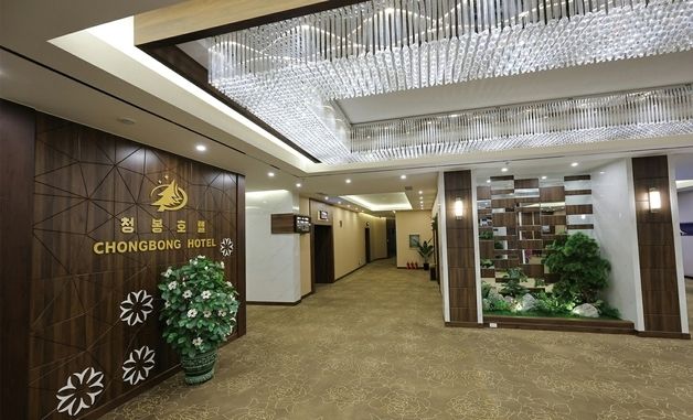 北 삼지연에 새로 준공된 청봉호텔 내부 모습