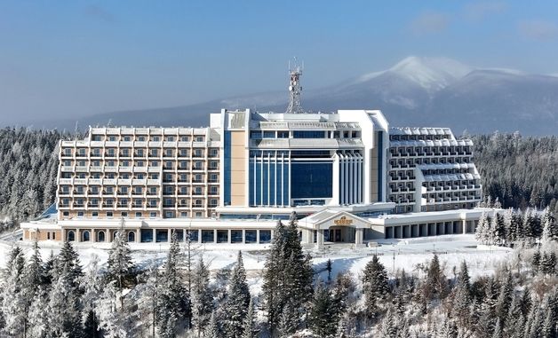 北 삼지연에 호텔 5곳 준공…"산악도시에 솟은 현대문명의 실체들"