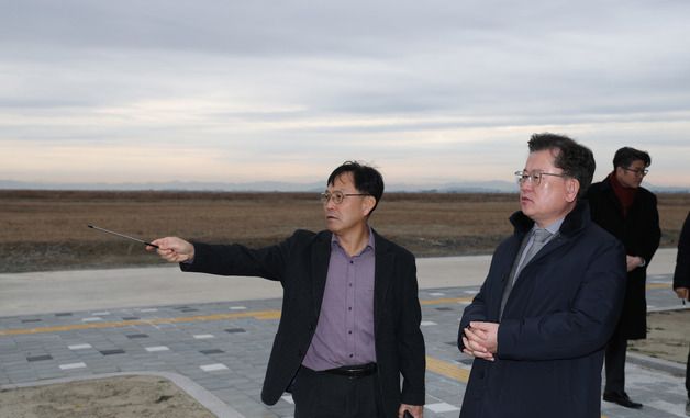 이승돈 농진청장, 간척지농업연구센터 현장 점검