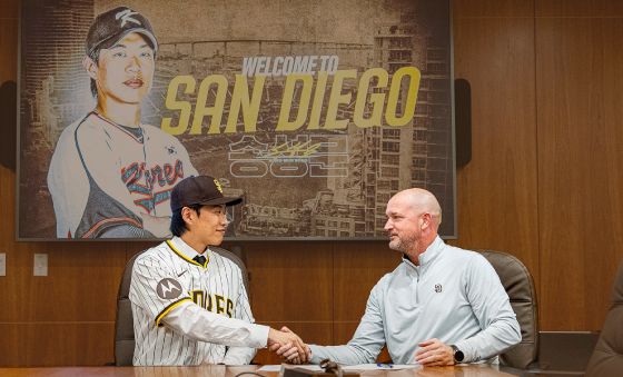 [오늘의 그래픽] 빅리거 송성문, 샌디에이고와 '4년 1500만 달러' 계약