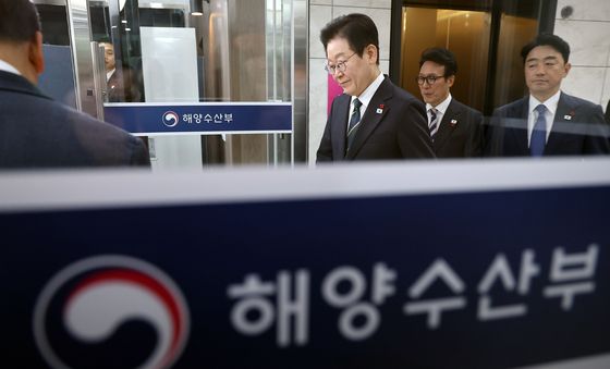 해수부 업무보고 입장하는 이재명 대통령