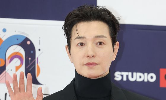 정성일, 춘사국제영화제 참석