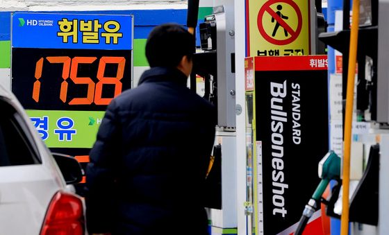 유류세 인하·자동차 개별소비세 인하 연장 결정