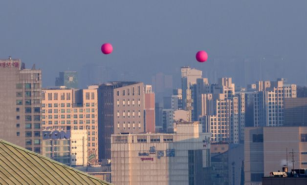 세운4지구 고도측정 위해 도심에 뜬 풍선