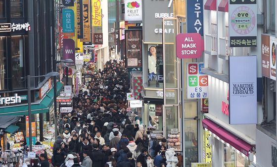 명동 크리스마스 인파