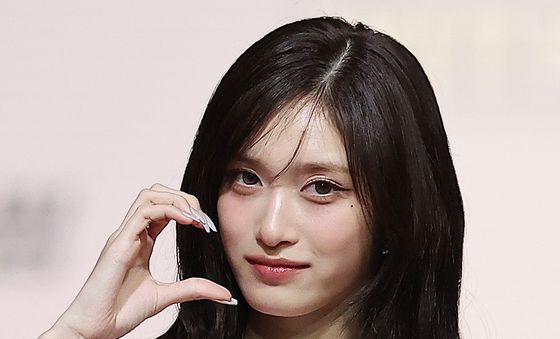 아이브 이서, 깜찍한 볼하트