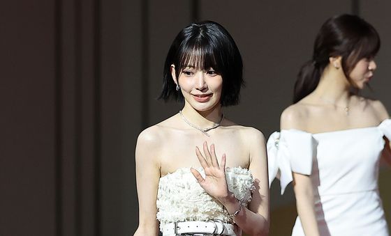 르세라핌 사쿠라, 사랑스러운 발걸음