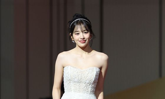 아이브 안유진, 그녀가 다가온다