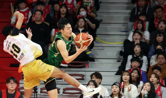 박인웅 '볼에 대한 집념'