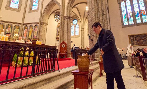 이재명 대통령 '성탄 대축일 미사 참석'