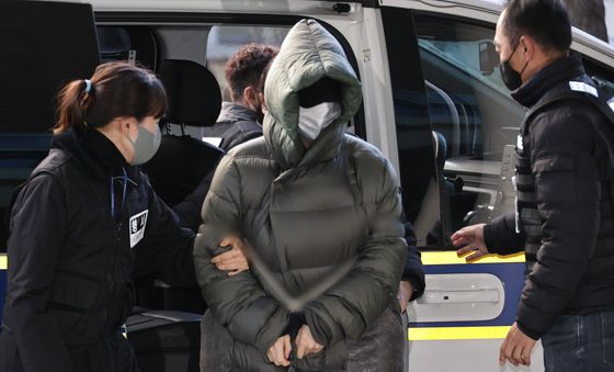 영장실질심사 출석한 황하나