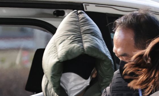 마약혐의 황하나, 법원 영장실질심사 출석