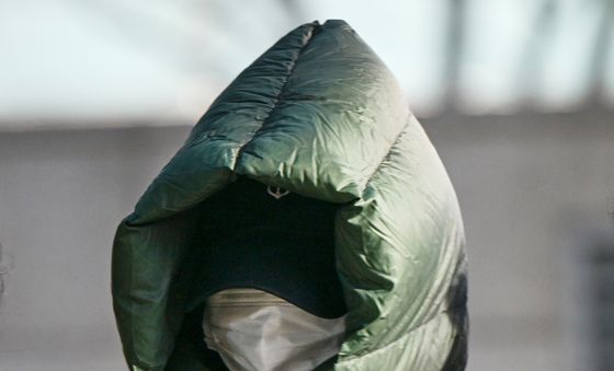 영장실질심사 출석하는 황하나