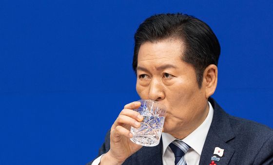 정청래 "김병기 논란 송구…본인 정리된 입장 곧 발표할 것"