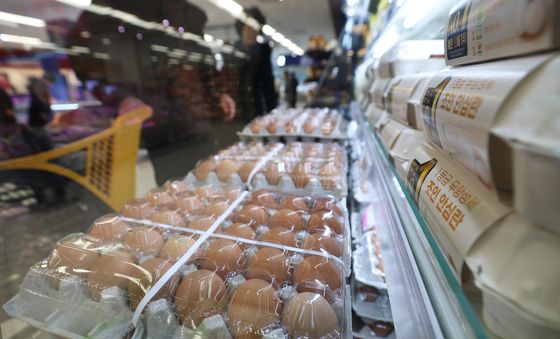 '계란값 고공행진' 장바구니 물가 비상