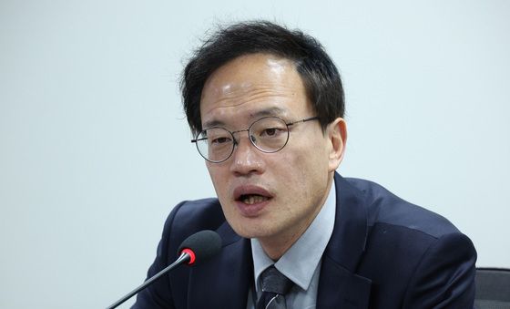 박주민 '한강버스 긴급 점검'