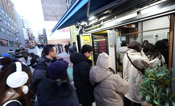 외환당국 고강도 구두개입에 급락하는 환율