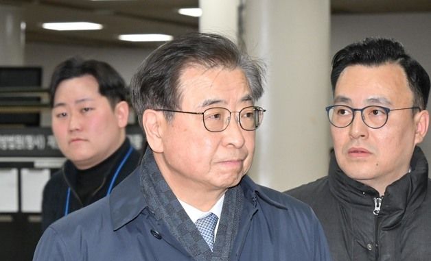 법정 떠나는 서훈 전 안보실장
