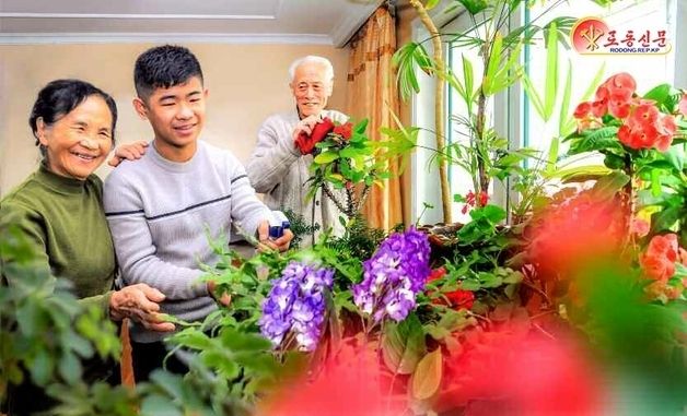 北, 주민들에 '생활 속 꽃 문화' 중요성 강조