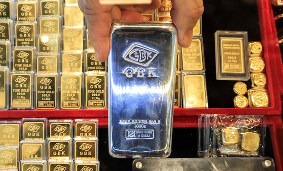 골드·실버바 판매액, 작년의 4배·38배로 역대 최대치