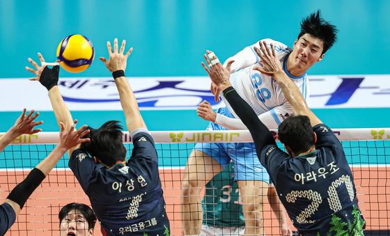 임재영 '빈틈 노린다'