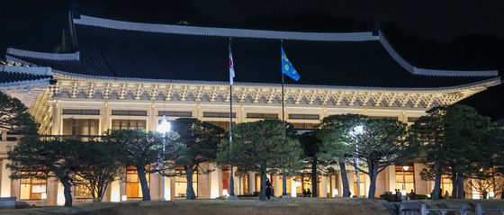 '봉황기' 다시 청와대로