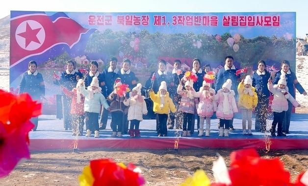 北 정주시·박천군·운전군 농장에 현대적 '문화주택' 건설