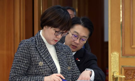 차담 준비하는 김현지 제1부속실장·김남준 대변인