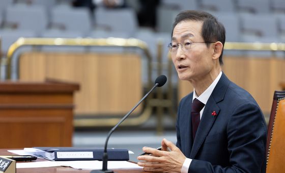 질의 답변하는 김호철 감사원장 후보자