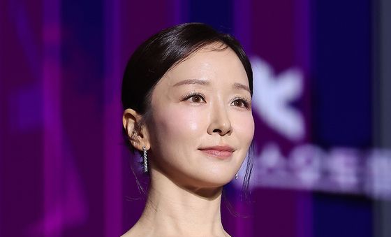 미소 짓는 박선영 아나운서