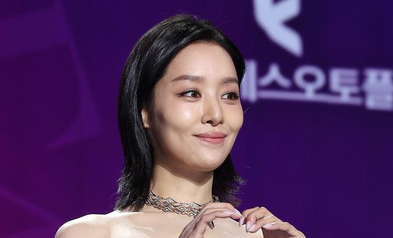 차주영, 완벽한 섹시 하트