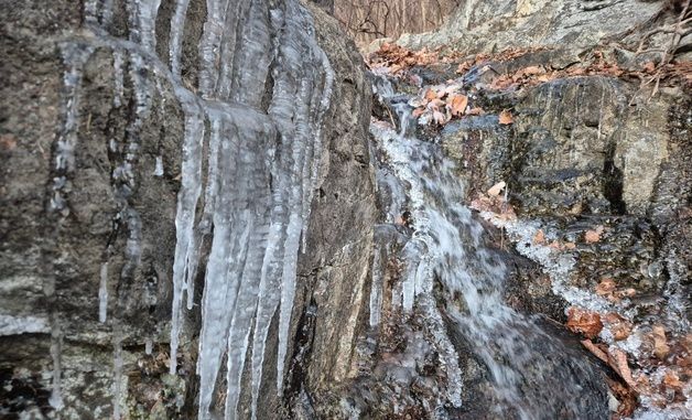 대관령 가는 길도 꽁꽁