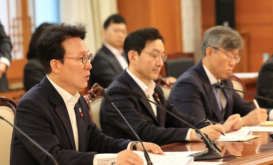 모두발언하는 김민석 총리