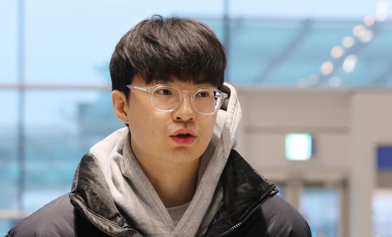 출국하는 '코리안 커리' 이현중