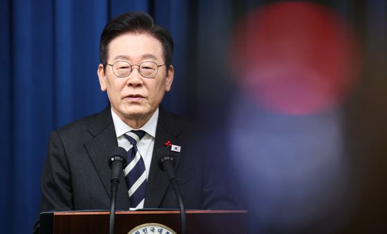 李대통령 "내란전담재판부, 국회가 잘 판단해 결정할 것"