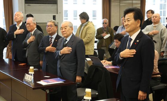 '정부 출범 6개월, 남북관계 원로 특별좌담'