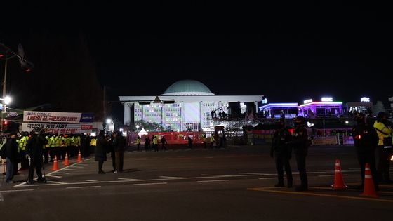 이재명 대통령, 국회 앞 집회 참석 계획 '취소'