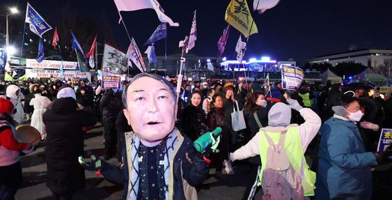 '계엄 1년' 다시 국회로