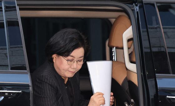 출근하는 이혜훈