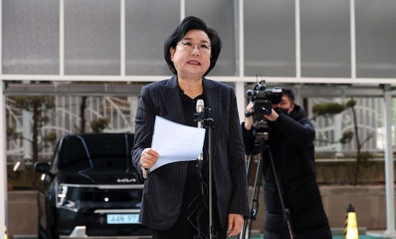 이혜훈 “내란, 민주주의 파괴하는 일…실체 파악 못해” 사과