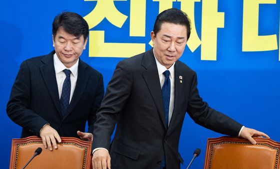 김병기 민주당 원내대표 사퇴