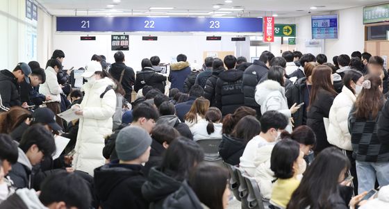 연말 운전면허시험장 인산인해