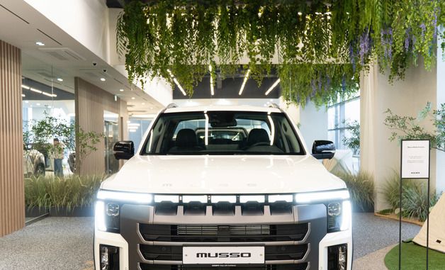 KGM, 정통 픽업 '무쏘' 공개