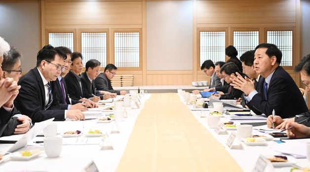 모두발언하는 구윤철 부총리