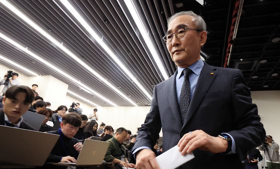 무단 소액결제와 해킹 관련 입장 밝힌 김영섭 KT 사장