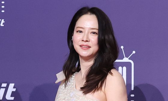 송지효, 우아하게